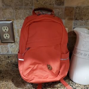 Fjallraven kanken Raven Mini Backpack NWT